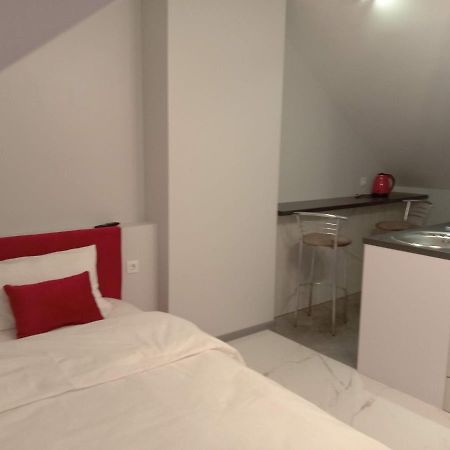 Pure Apartments Vip 5 Lviv Eksteriør bilde