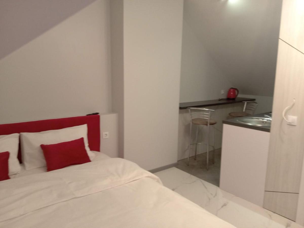 Pure Apartments Vip 5 Lviv Eksteriør bilde