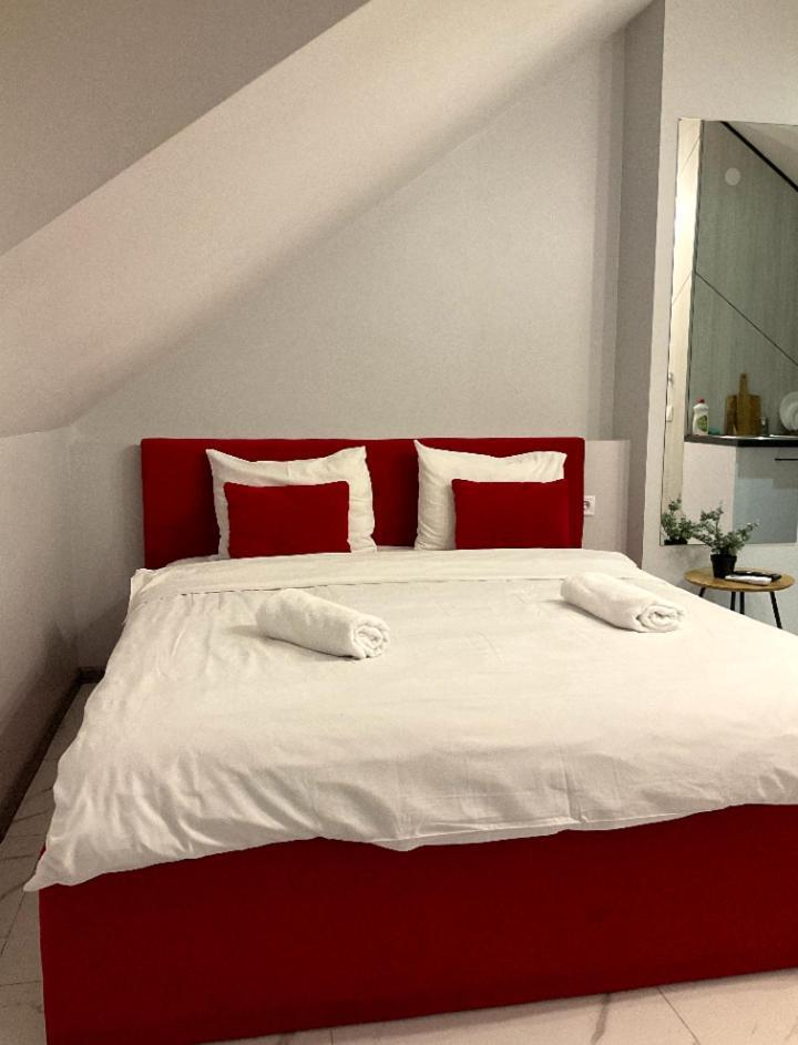 Pure Apartments Vip 5 Lviv Eksteriør bilde